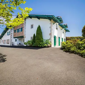 https://iparra.biarritzhotels.info