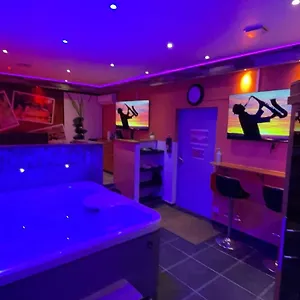 https://california-love-spa.lillehotels.org