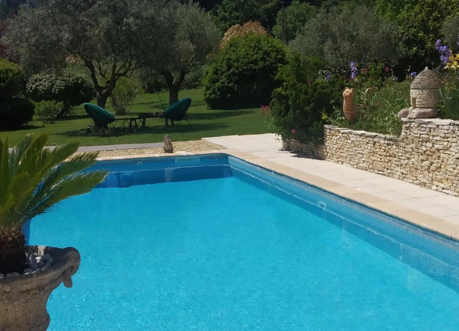 La Motte-d'Aigues L'Eolyre B&B
